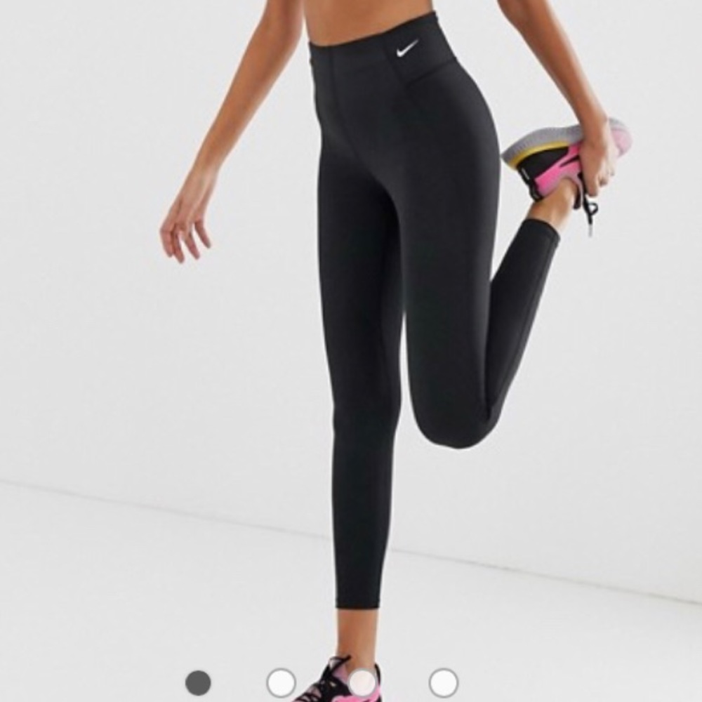 NIKE DRI-FIT women’s high waisted leggings